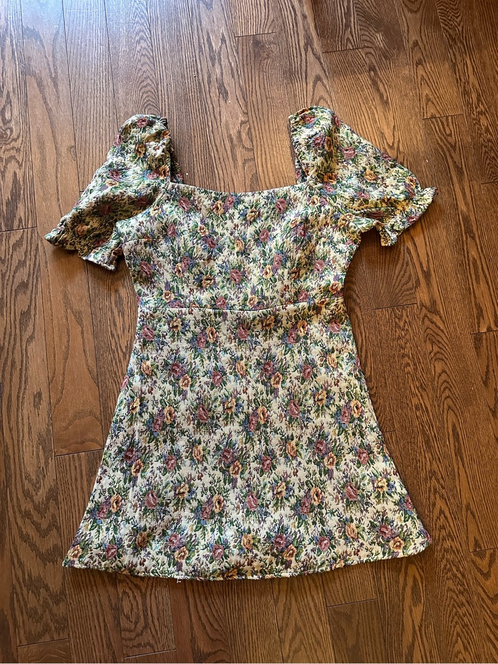 Tapestry Floral Mini Dress Square-Neck Puff Sleeve - FORE (Bloomingdale’s) - M